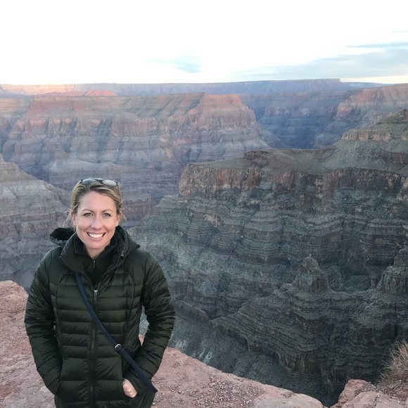 Meet your Posher, Kate - Picture 1 of 1